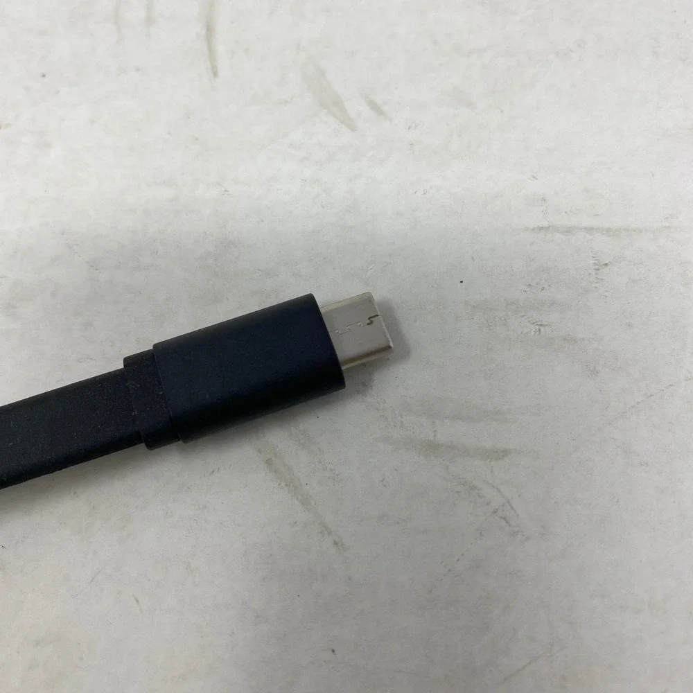 Alienware USB-C to 2.5GbE Ethernet Adapter AW1022z‎ Black 07NJ76 Dongle
